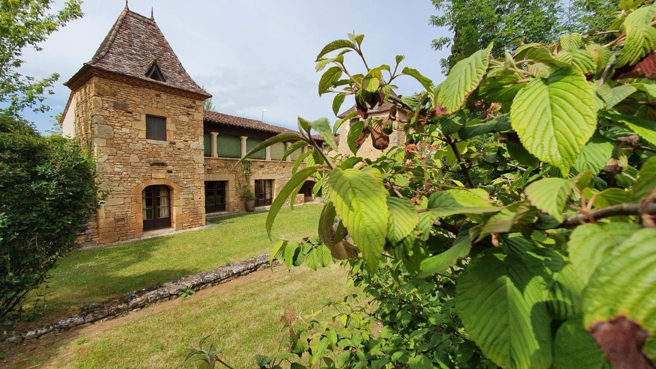 Hotel Domaine Du Cardou Puy-lʼÉvêque Exteriér fotografie