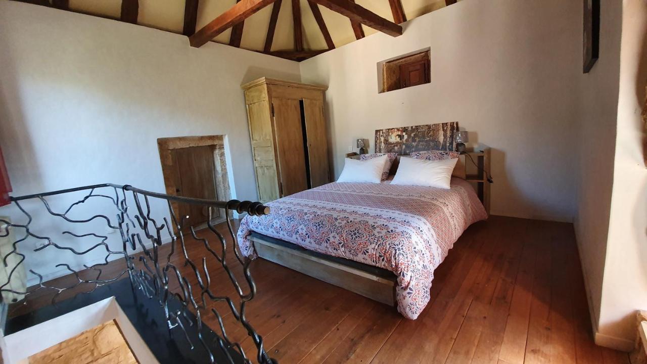 Hotel Domaine Du Cardou Puy-lʼÉvêque Exteriér fotografie