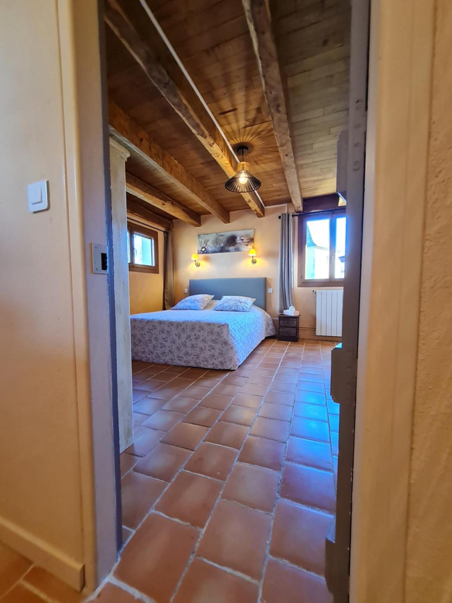 Hotel Domaine Du Cardou Puy-lʼÉvêque Exteriér fotografie