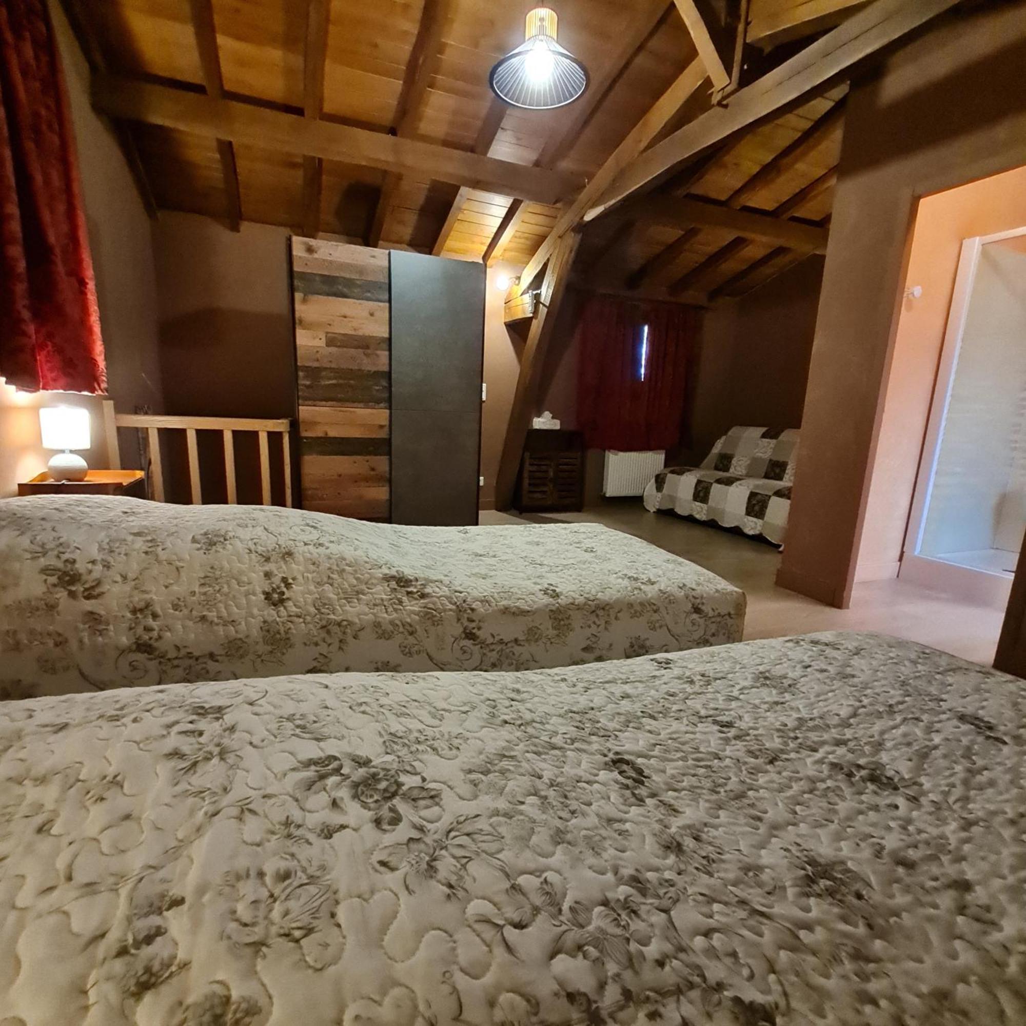 Hotel Domaine Du Cardou Puy-lʼÉvêque Exteriér fotografie