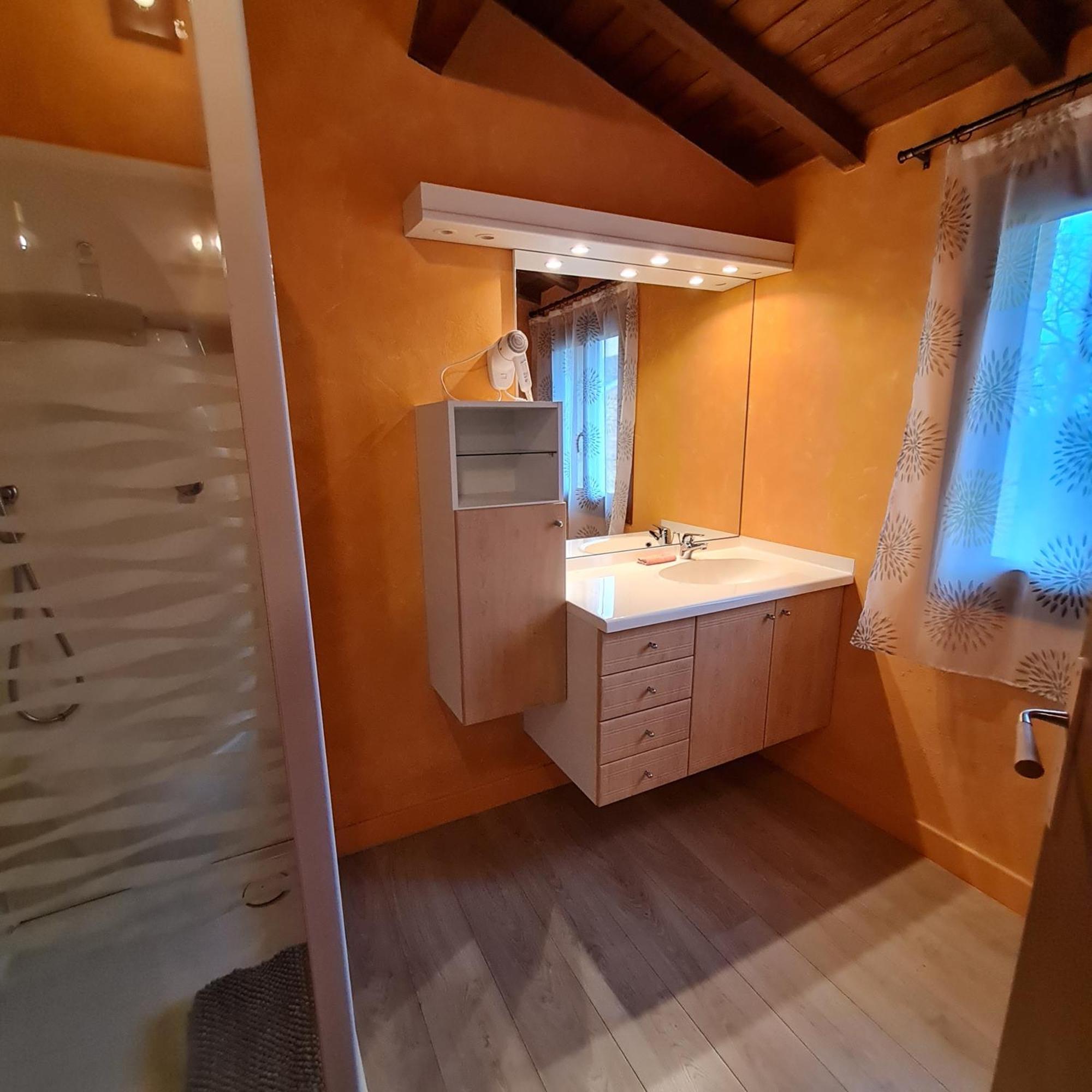 Hotel Domaine Du Cardou Puy-lʼÉvêque Exteriér fotografie